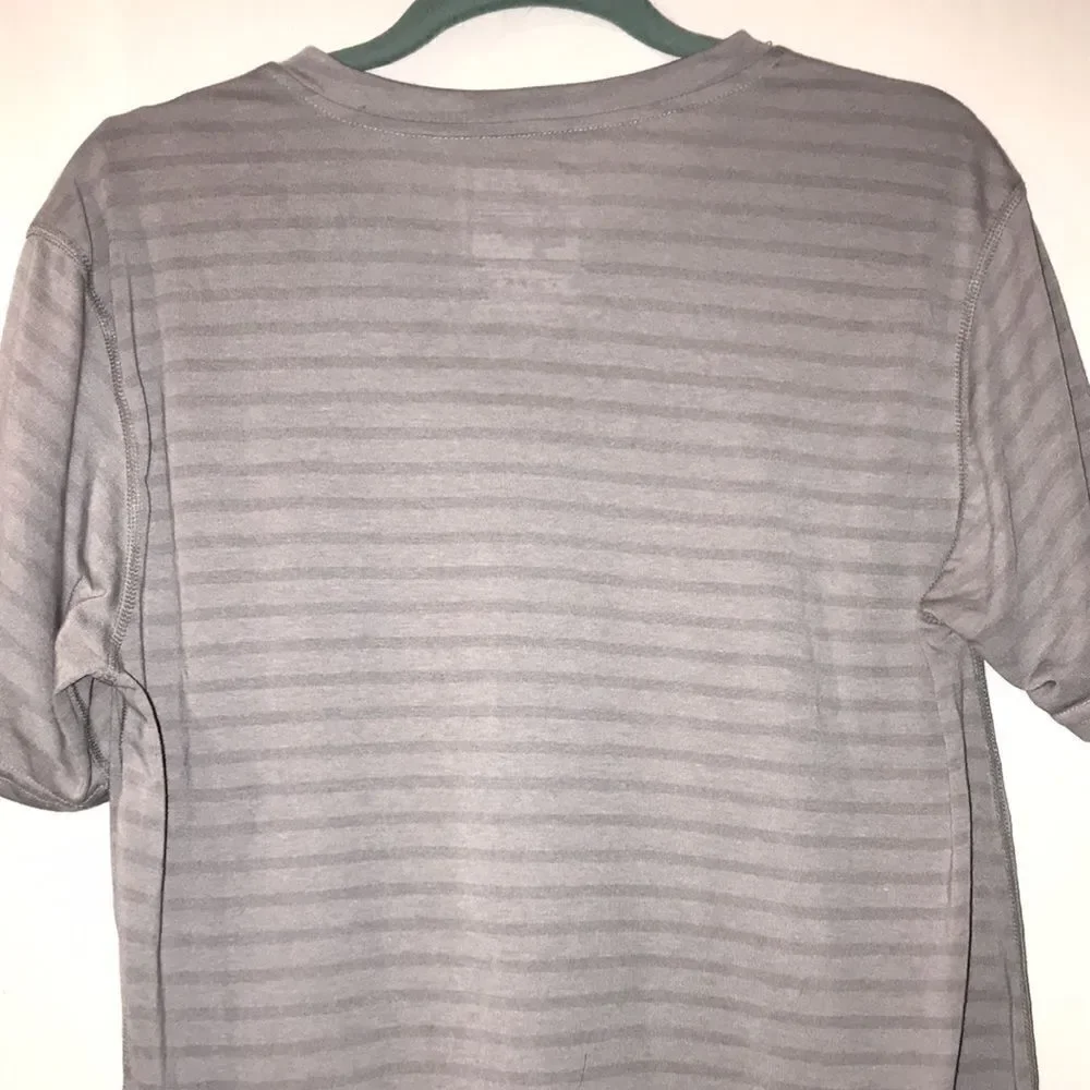 Adidas by 424 Men's Gray Climalite Stripe V-Neck Short Sleeve T-Shirt Size Large